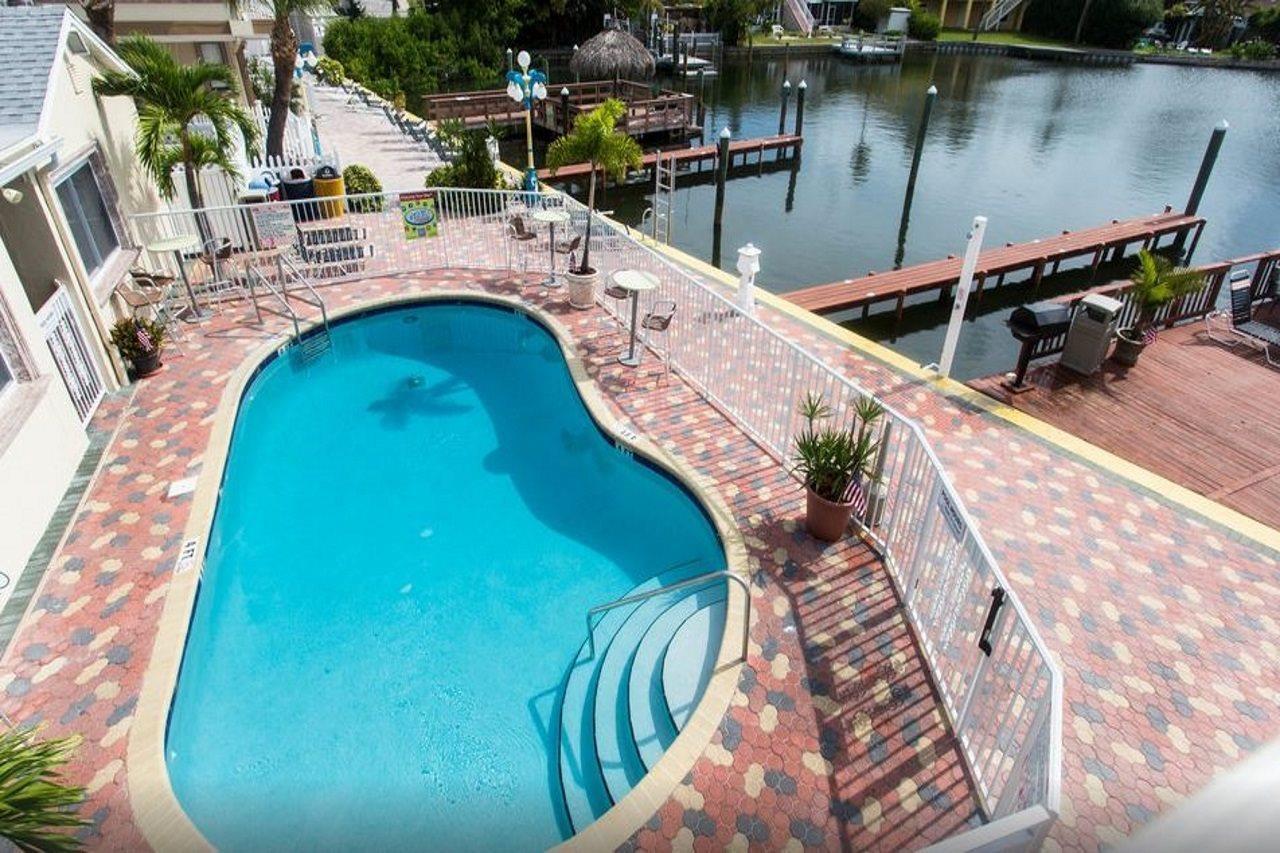 Bayview Plaza Waterfront Resort St. Pete Beach Ngoại thất bức ảnh