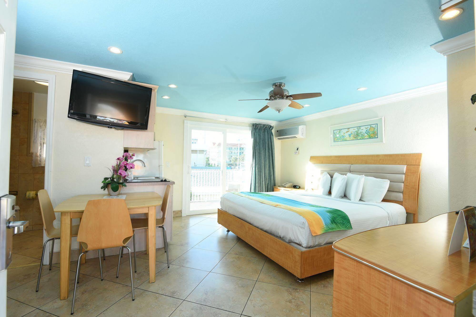 Bayview Plaza Waterfront Resort St. Pete Beach Ngoại thất bức ảnh